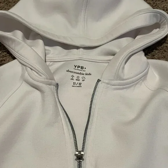 Abercrombie Kids YPB Neoknit Active Kids Zip-Up Hoodie, White, Size 11/12 - Picture 3 of 6